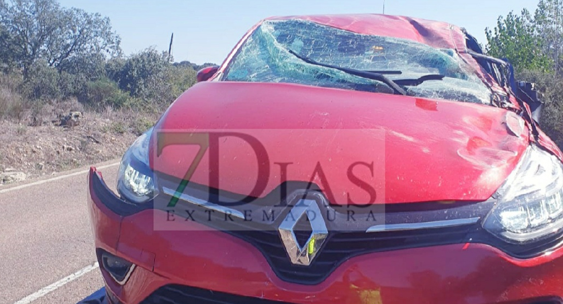 Vuelca tras accidentarse en la EX-110 (BA)