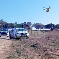 Grave tras un accidente de moto en un camino rural extremeño