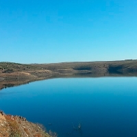 El pantano de Valencia del Ventoso necesita una limpieza para seguir suministrando agua