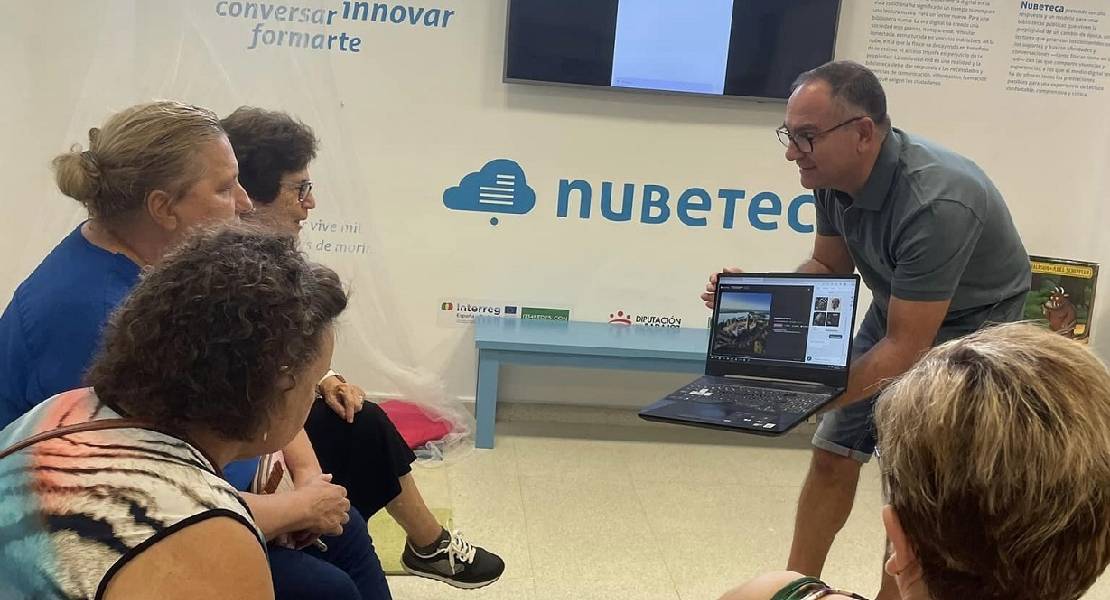 ‘Hackeando la lectura 2023’, innovación tecnológica para las bibliotecas extremeñas