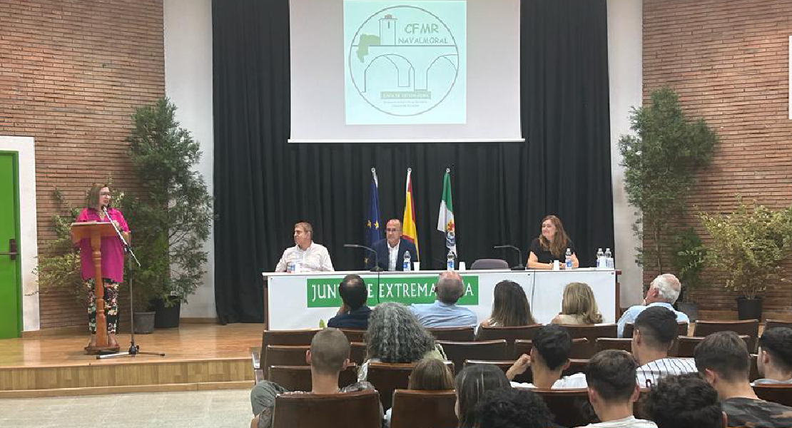 Morán destaca el "creciente interés" por formaciones relacionadas con el mundo agrario y rural