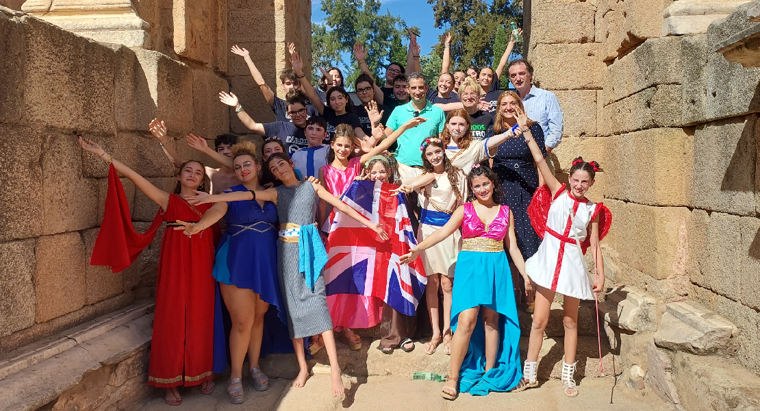 Alumnos extremeños en la final del Concurso Nacional de Teatro Clásico Grecolatino