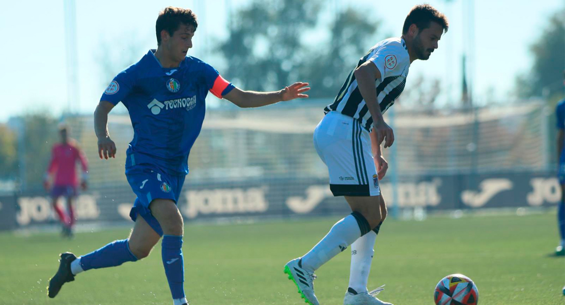 El CD Badajoz lucha hasta el final y suma en Getafe