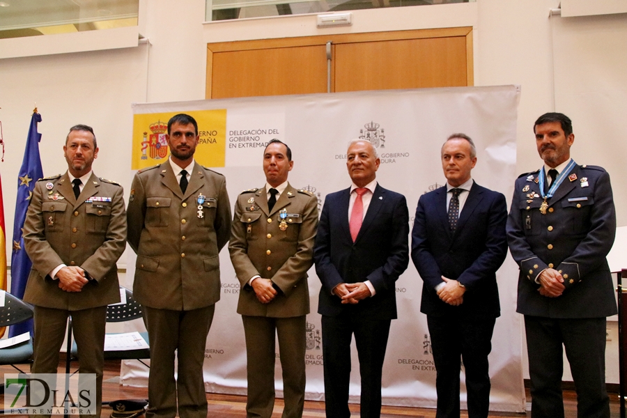 Entregan las medallas al Mérito Civil en Badajoz
