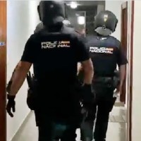 Asaltan un club de alterne donde retienen a empleados y clientes
