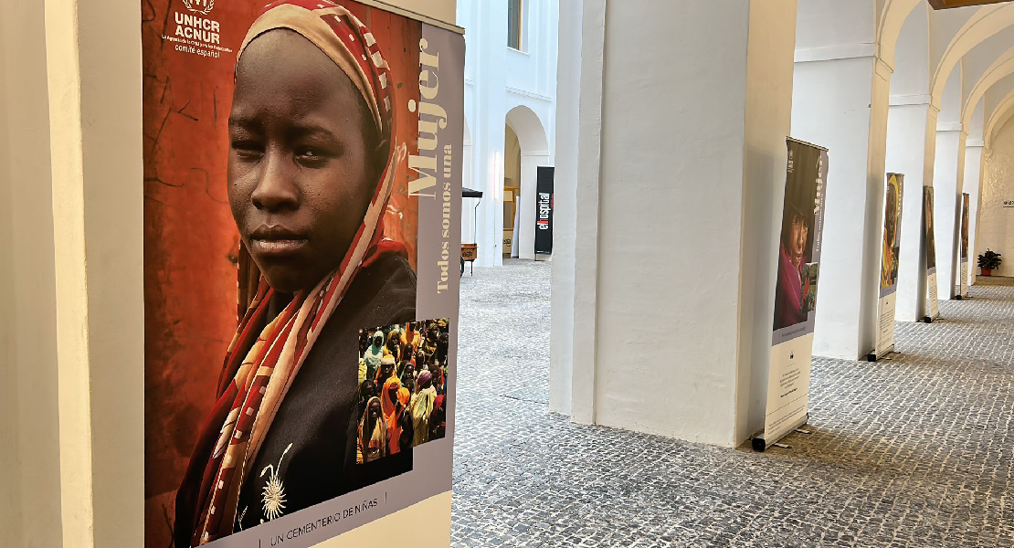 El Hospital Centro Vivo acoge la exposición &#39;MUJER, todos somos una&#39;