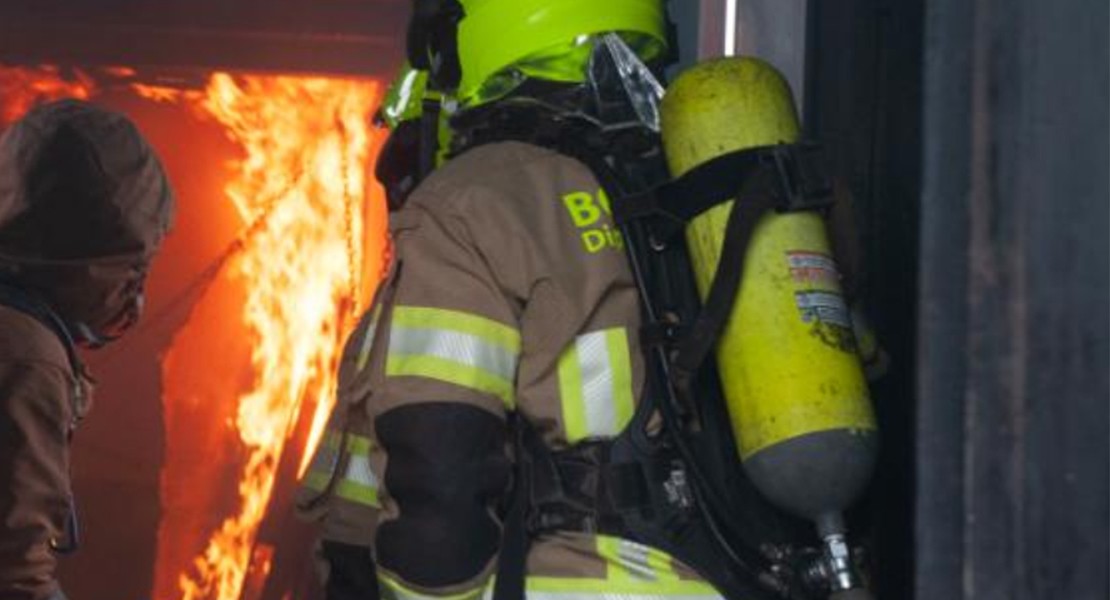 Una chimenea provoca un incendio en la provincia de Cáceres