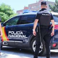 Trasladado hasta el Universitario tras cortarse el abdomen con un cuchillo