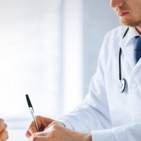 La insistencia de Extremadura y otras CCAA consigue que se aborde el déficit de médicos