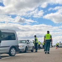 Da positivo en drogas, sin puntos en el carnet e intenta darse a la fuga en Extremadura