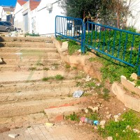 Cansados de la desidia del Ayuntamiento: "Alcalde, jamás te vimos pasear por La Luneta"