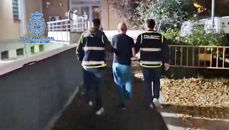 Detienen a un fugitivo reclamado por el asesinato de su pareja en 1990