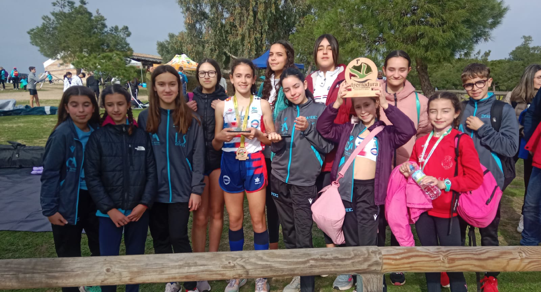 Tres medallistas del CAPEX en el Campeonato de Extremadura de Campo a través