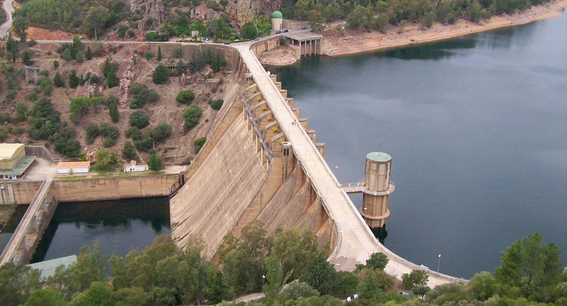 Leve mejoría en el agua embalsada en Extremadura