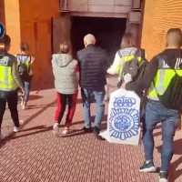 Detenida una pareja por vender en subastas artículos de lujo falsificados