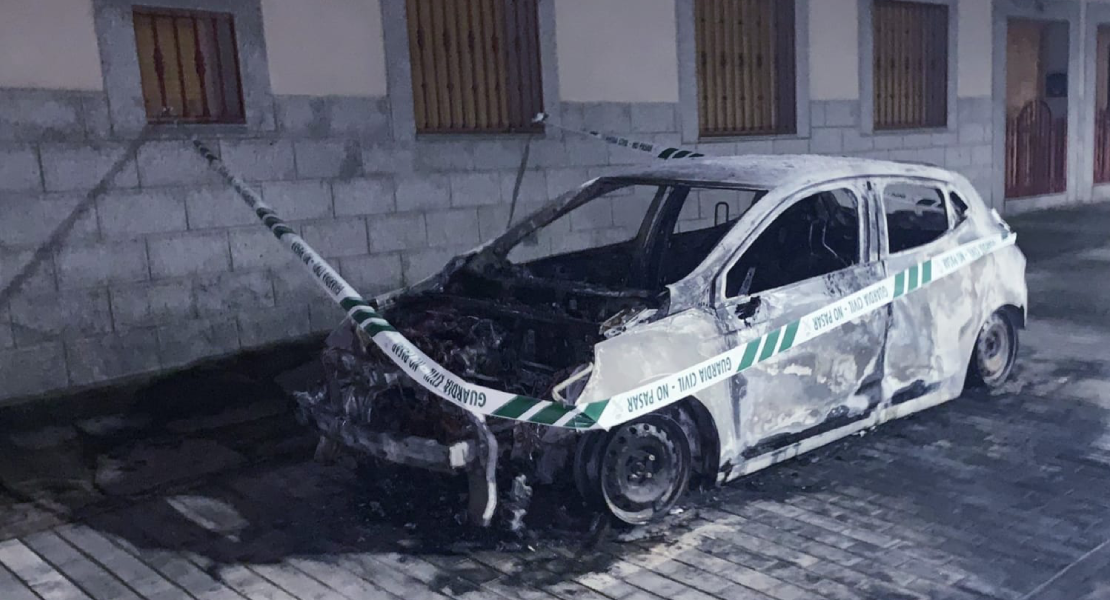 Se incendia un vehículo en Montehermoso (CC)