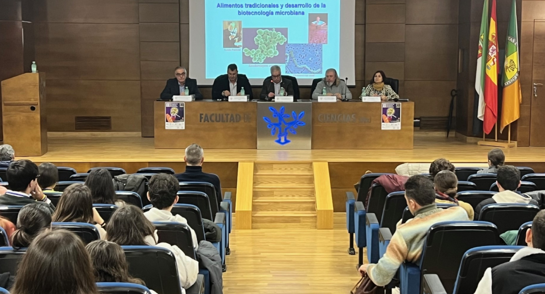 Nueva edición de las Olimpiadas de Biología en la Universidad de Extremadura