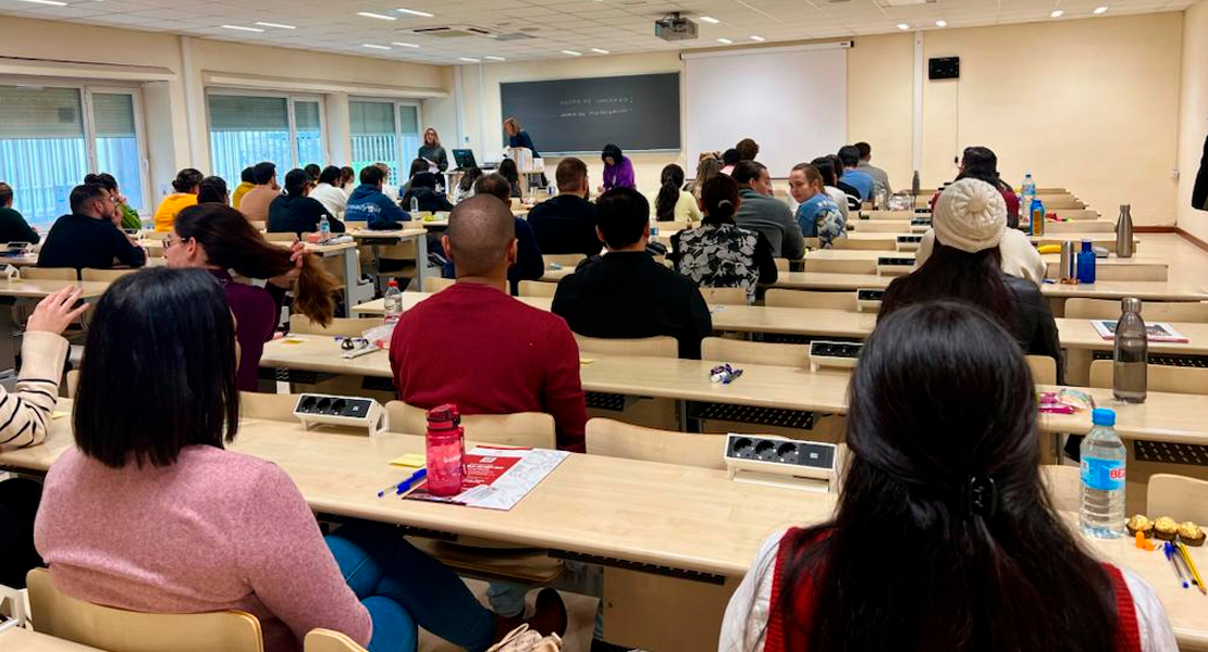 755 graduados optan a una de las plazas en áreas de salud de Extremadura