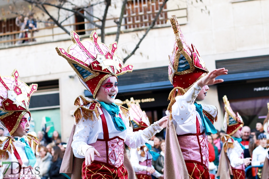 Gran nivel en el desfile infantil de comparsas del Carnaval 2024