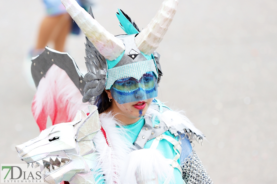 Los mejores primeros planos del gran desfile del Carnaval de Badajoz 2024