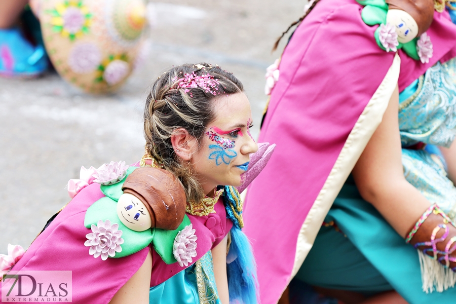 Los mejores primeros planos del gran desfile del Carnaval de Badajoz 2024