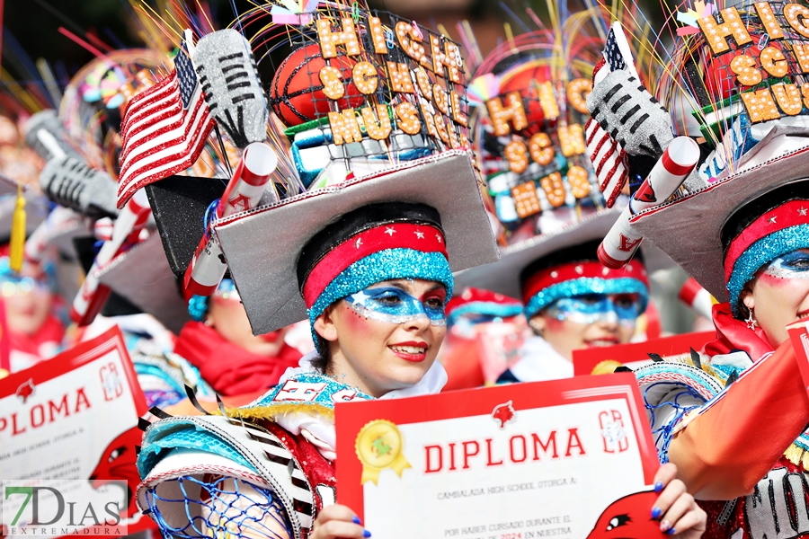 Los mejores primeros planos del gran desfile del Carnaval de Badajoz 2024