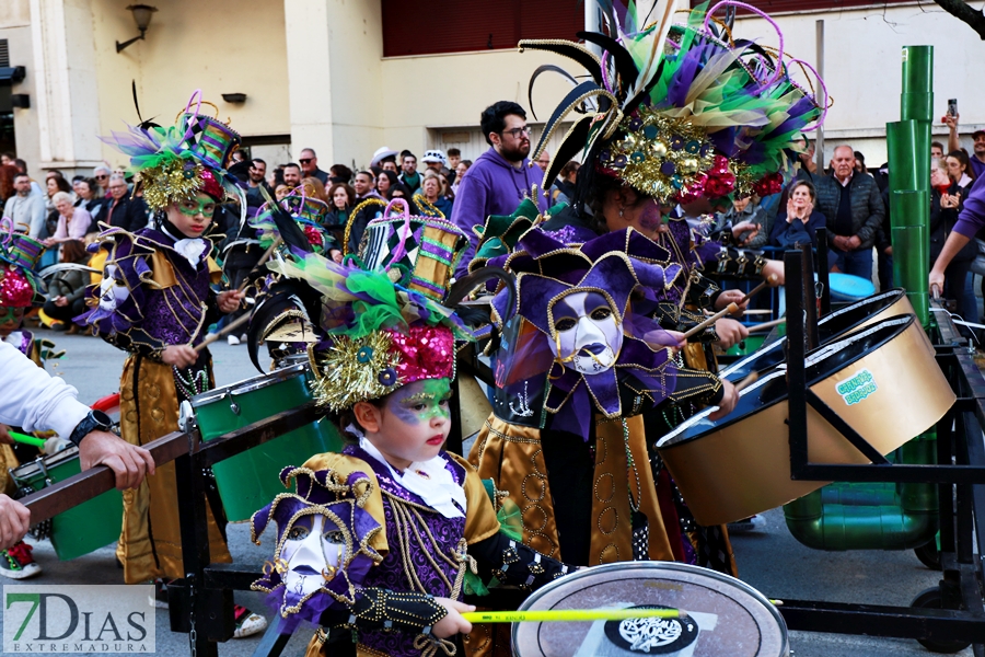 Gran nivel en el desfile infantil de comparsas del Carnaval 2024