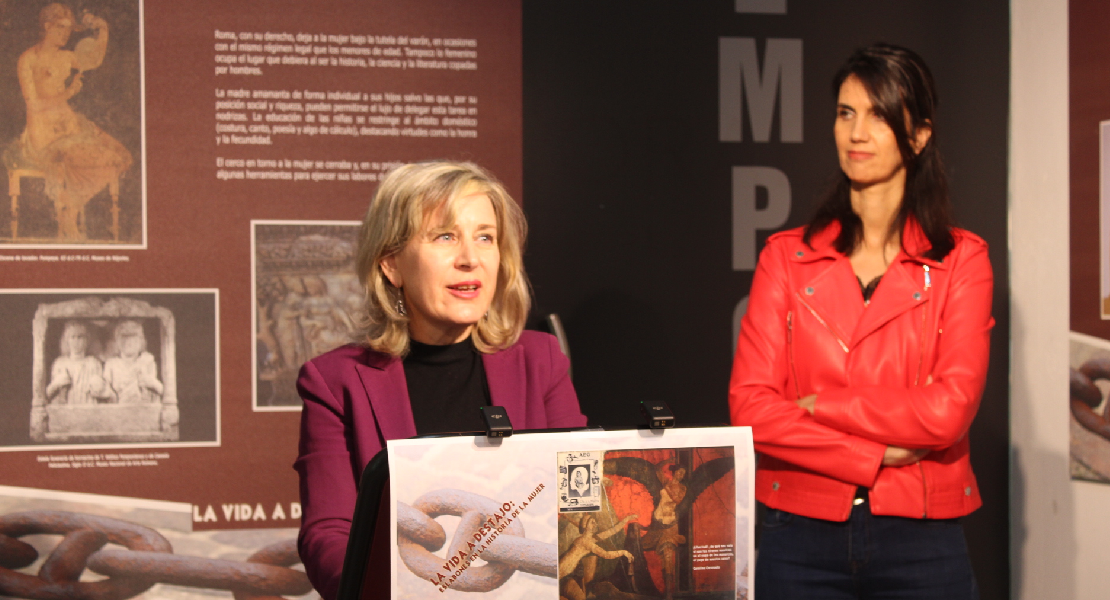 Villafranca de los Barros acoge esta exposición sobre la mujer extremeña