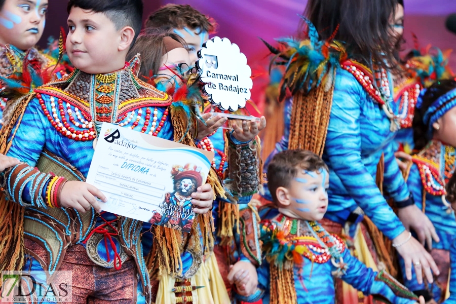 Los carnavaleros disfrutan de la Gran Gala del Carnaval de Badajoz 2024