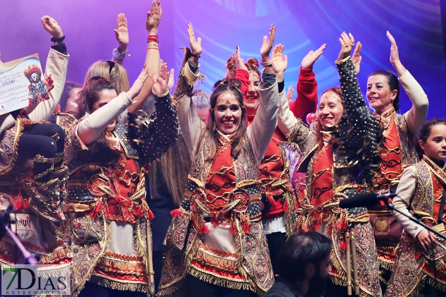 Los carnavaleros disfrutan de la Gran Gala del Carnaval de Badajoz 2024