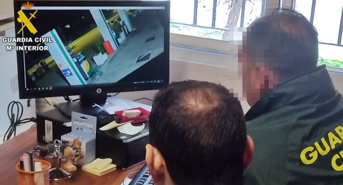 Guardia Civil detiene a los autores de un robo en una gasolinera en Herrera del Duque (BA)