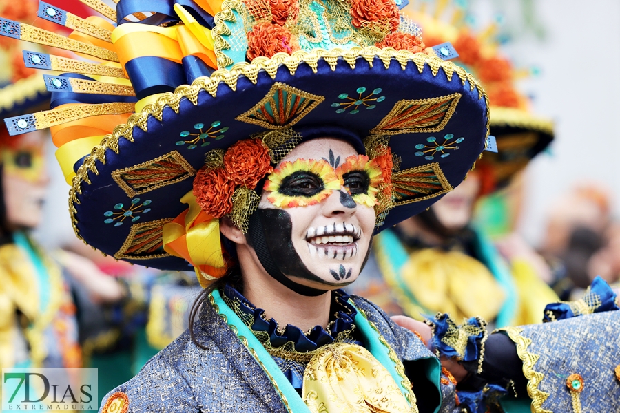 Los mejores primeros planos del gran desfile del Carnaval de Badajoz 2024