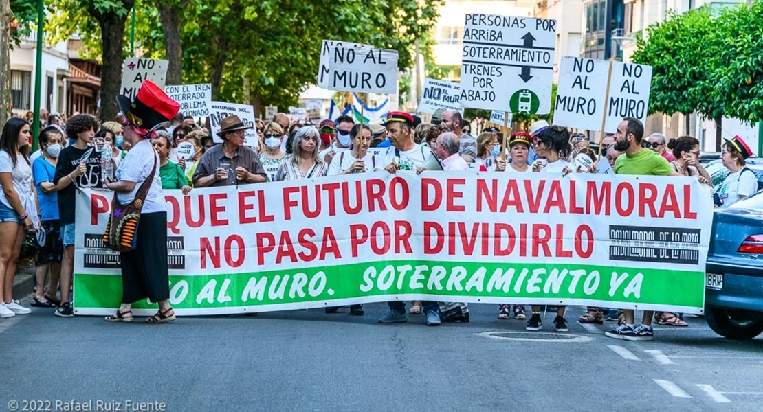 OPINIÓN: El muro impide humanizar la ciudad de Navaloral de la Mata, el bulevar la fortalece