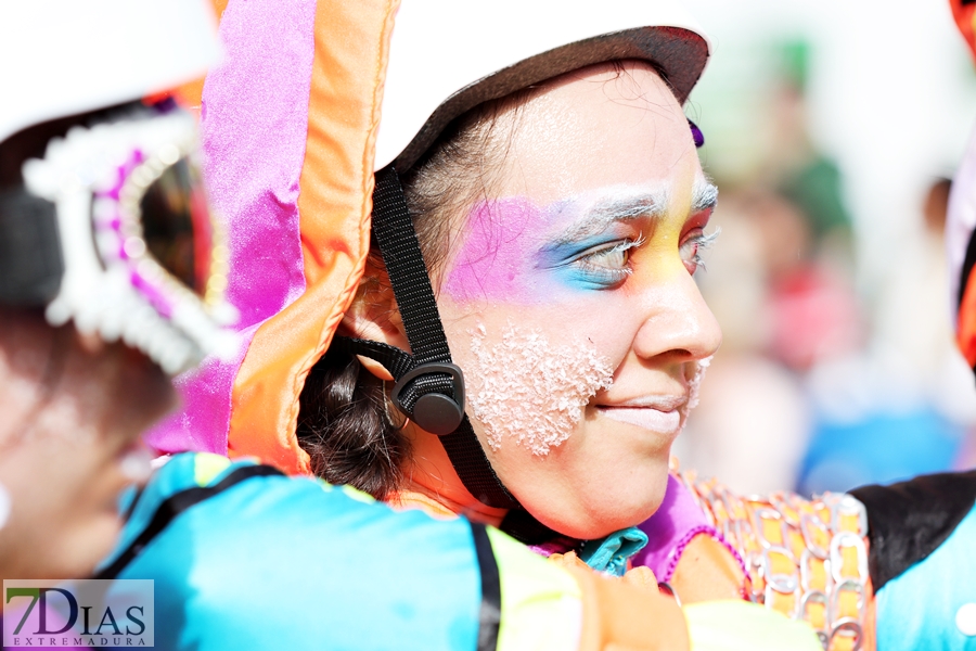 Los mejores primeros planos del gran desfile del Carnaval de Badajoz 2024