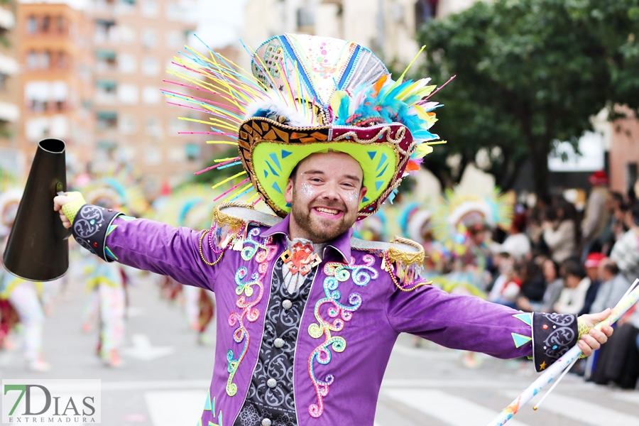 Los mejores primeros planos del gran desfile del Carnaval de Badajoz 2024