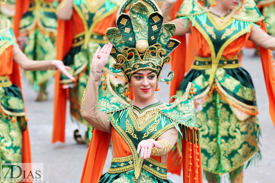 Los mejores primeros planos del gran desfile del Carnaval de Badajoz 2024