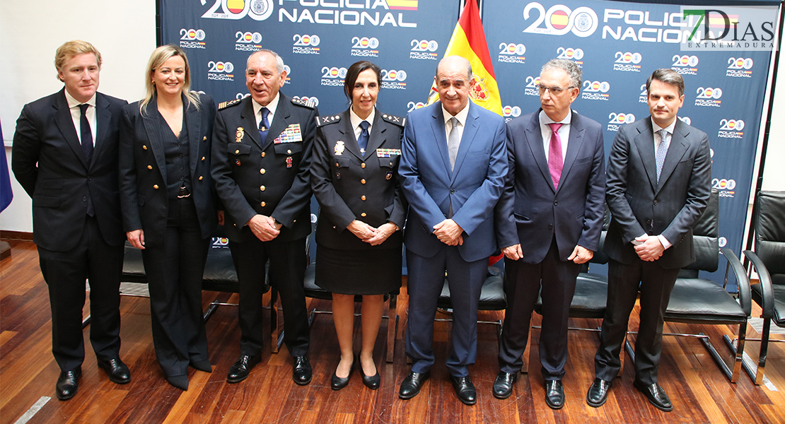 Toma posesión la nueva Jefa Superior de Policía de Extremadura en Badajoz