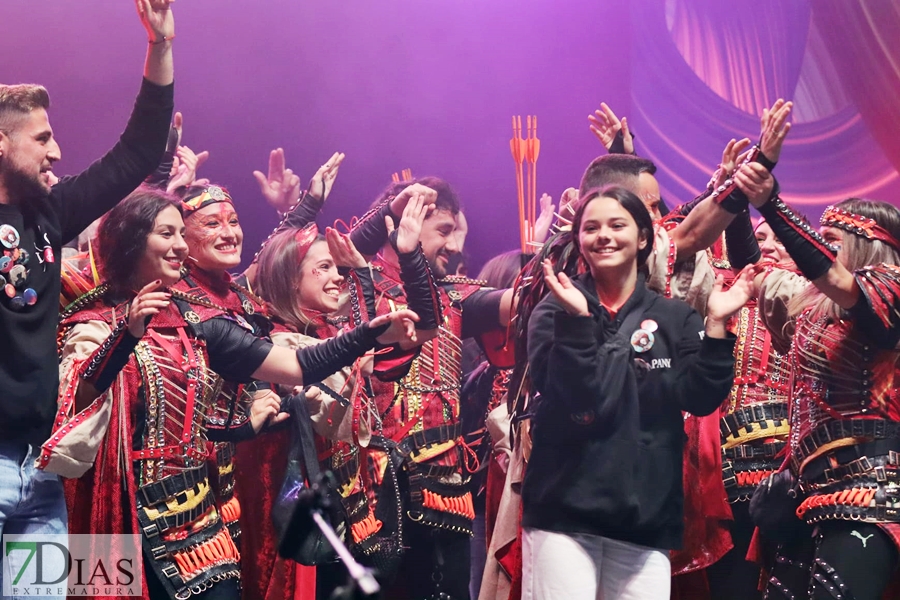 Los carnavaleros disfrutan de la Gran Gala del Carnaval de Badajoz 2024