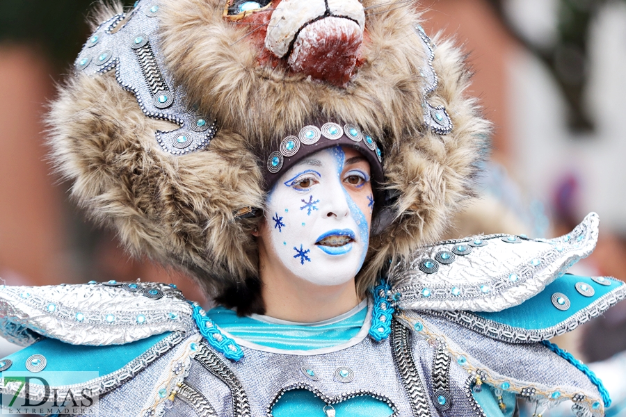 Los mejores primeros planos del gran desfile del Carnaval de Badajoz 2024