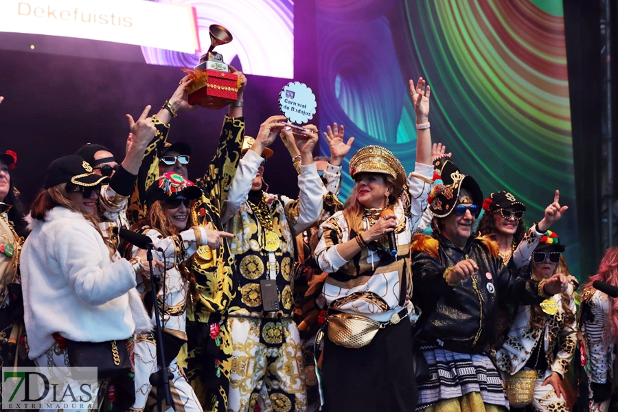 Los carnavaleros disfrutan de la Gran Gala del Carnaval de Badajoz 2024