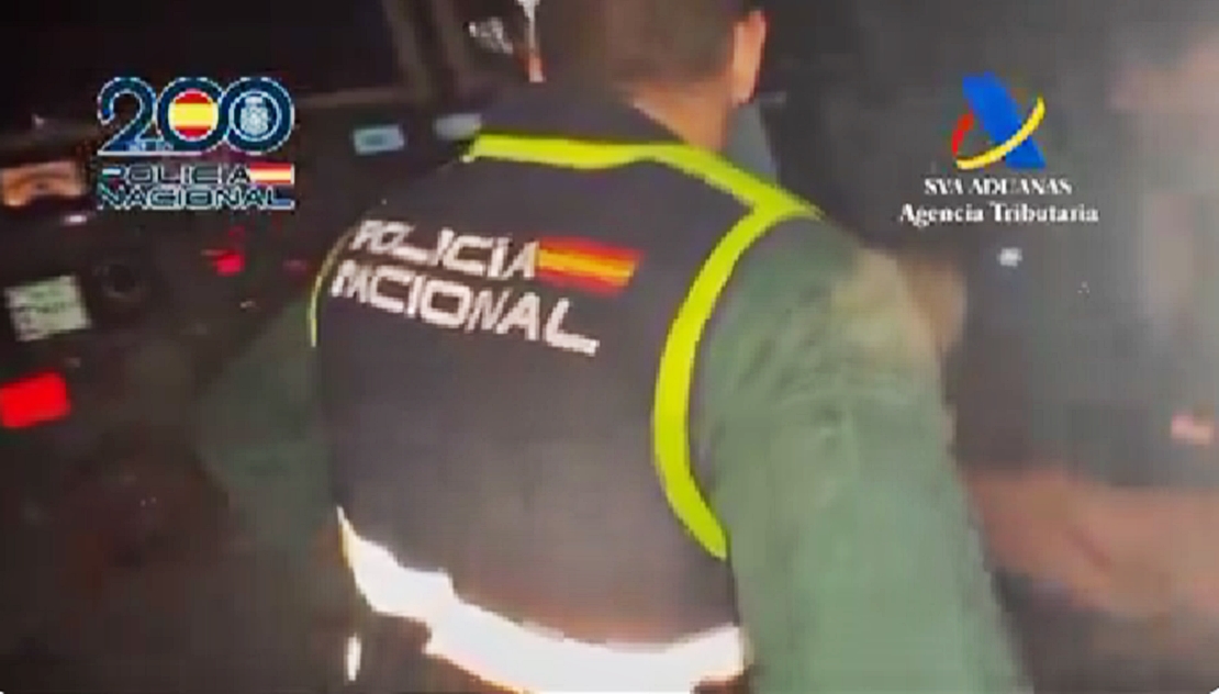 Liberan a ocho rehenes de un narcosecuestro en pleno océano Atlántico