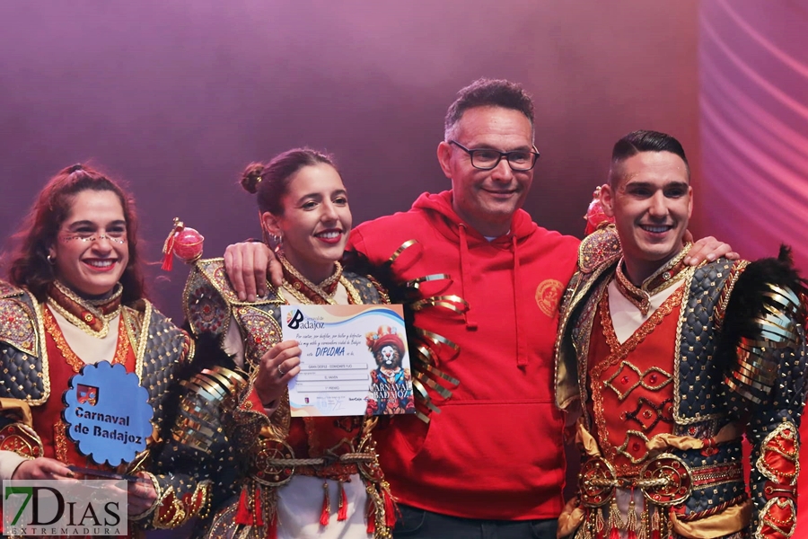 Los carnavaleros disfrutan de la Gran Gala del Carnaval de Badajoz 2024