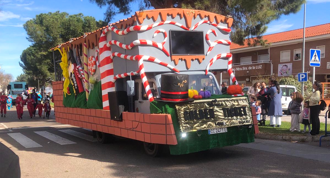 Un desfile exitoso en Valdepasillas cierra el Carnaval 2024