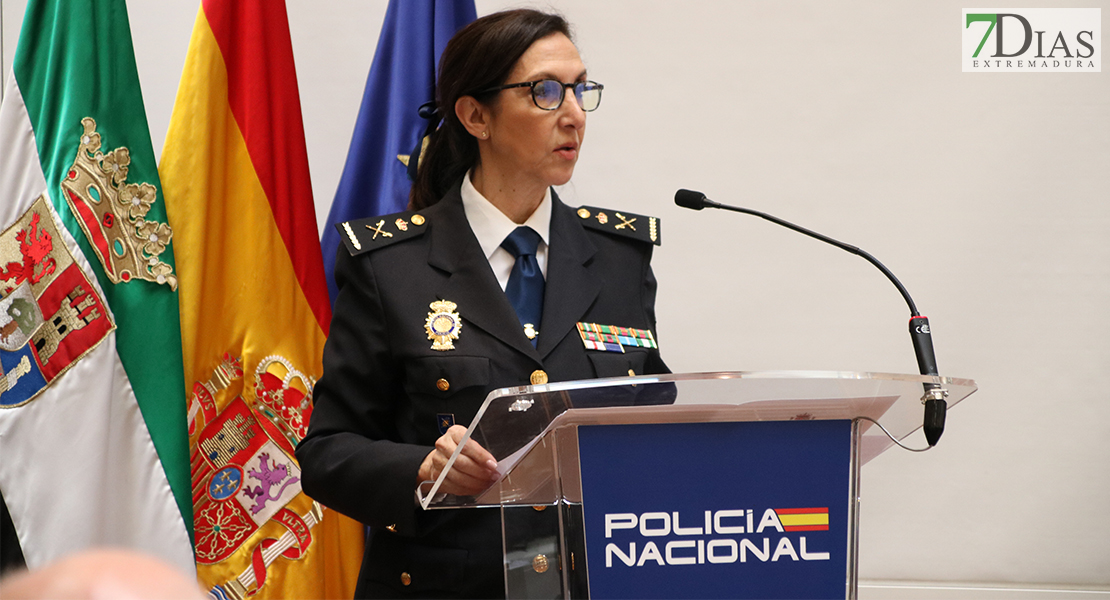 Toma posesión la nueva Jefa Superior de Policía de Extremadura en Badajoz