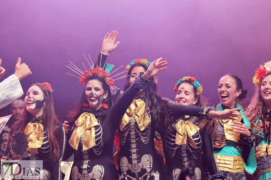 Los carnavaleros disfrutan de la Gran Gala del Carnaval de Badajoz 2024