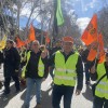 Imágenes de los extremeños manifestándose en Madrid este lunes