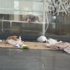 Denuncian el estado de la biblioteca Santa Ana: excrementos, droga y sexo en la vía pública