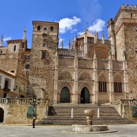 Paquetes turísticos de tren para conectar los 5 territorios UNESCO-Cáceres