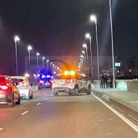 La Policía evita que una chica se precipite al río Guadiana en Badajoz