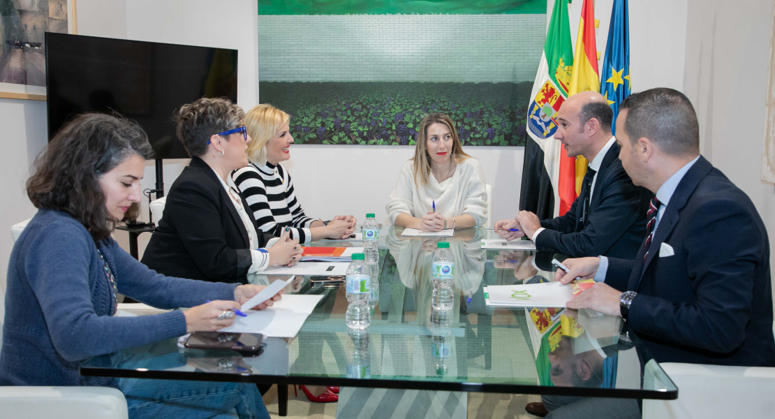La Junta aboga por una "voz única" para solicitar una "financiación autonómica justa" para Extremadura